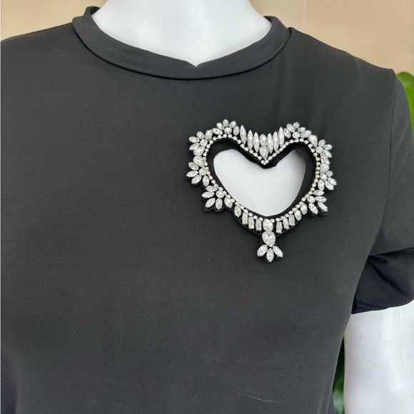 Black Heart Embellished Women's Top - Picture 3 of 7